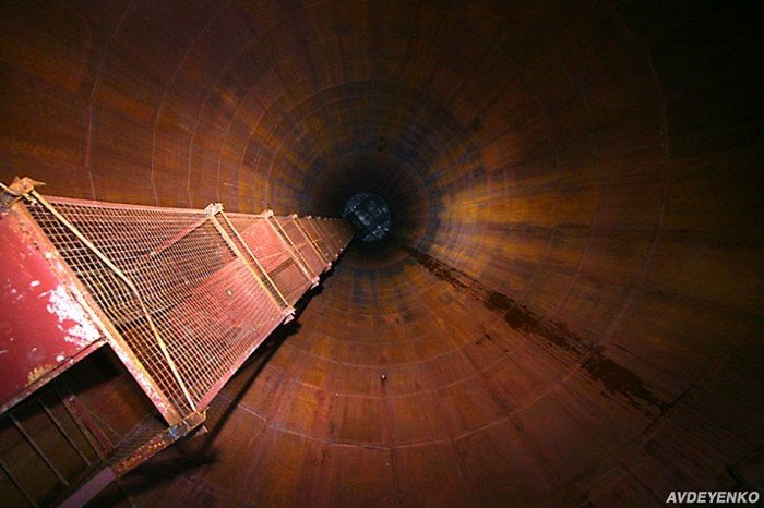 Заброшенный адронный коллайдер (14 фото)