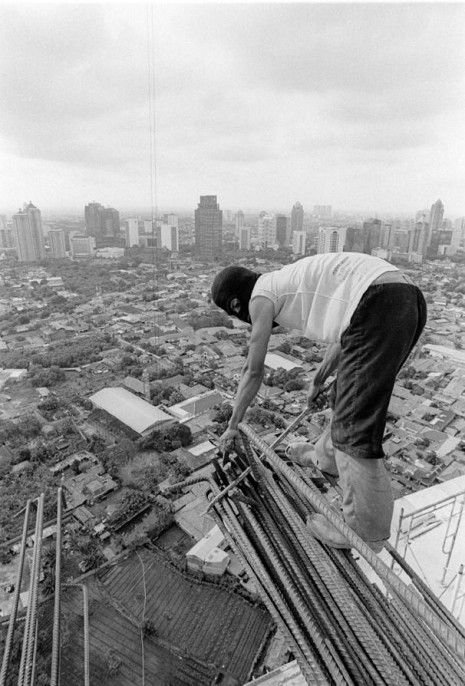 Как в Китае строят высотки (23 фото)