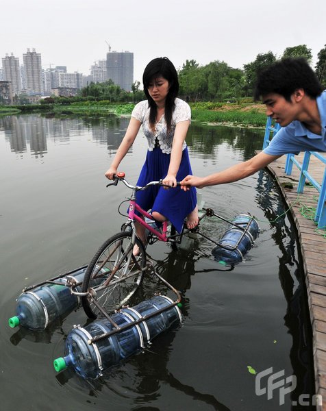 Водный велосипед (7 фото)